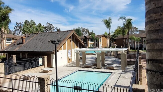 Building Photo - 25885 Trabuco Rd