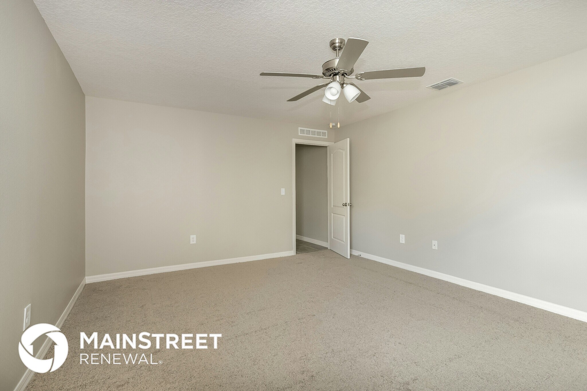 Building Photo - 123 Violet Ct