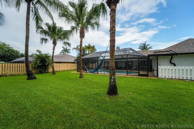 Building Photo - 301 Knotty Wood Ln