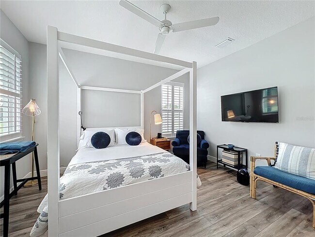 Building Photo - 10224 South Bay Lake Rd