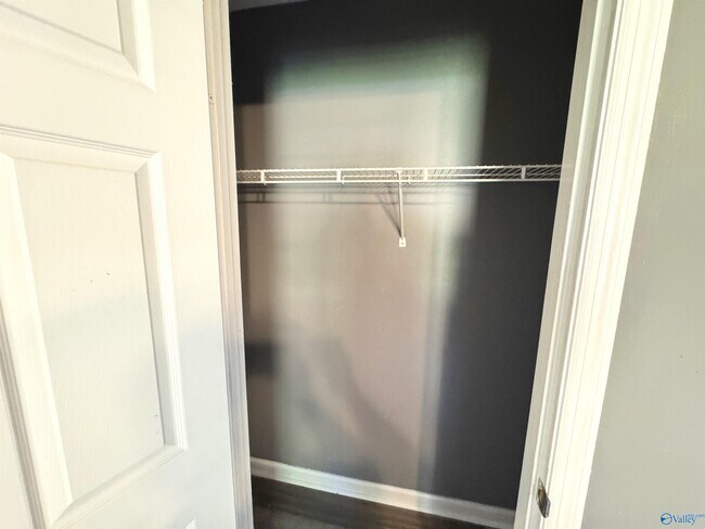 Building Photo - 103 Whisperwood Ln