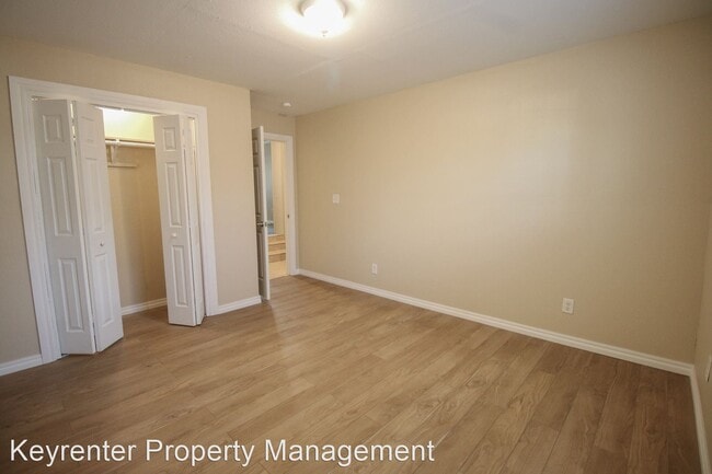 Building Photo - 4 br, 2 bath House - 329 S Fairland Ave