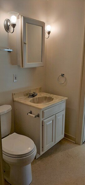 Building Photo - 1401 9th St