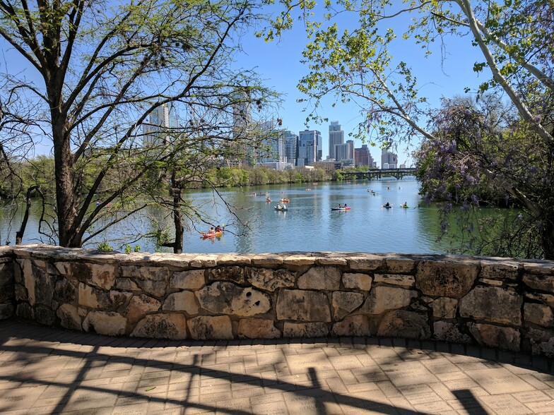 Building Photo - 1900 Barton Springs Rd