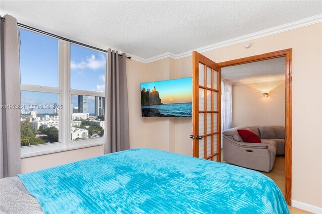 Building Photo - 230 174th St