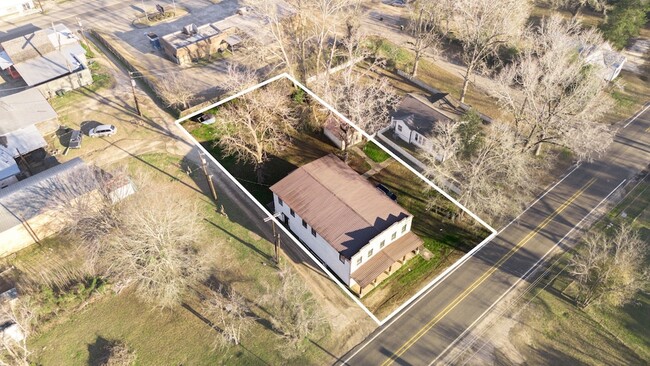 Building Photo - 411 Kaufman St