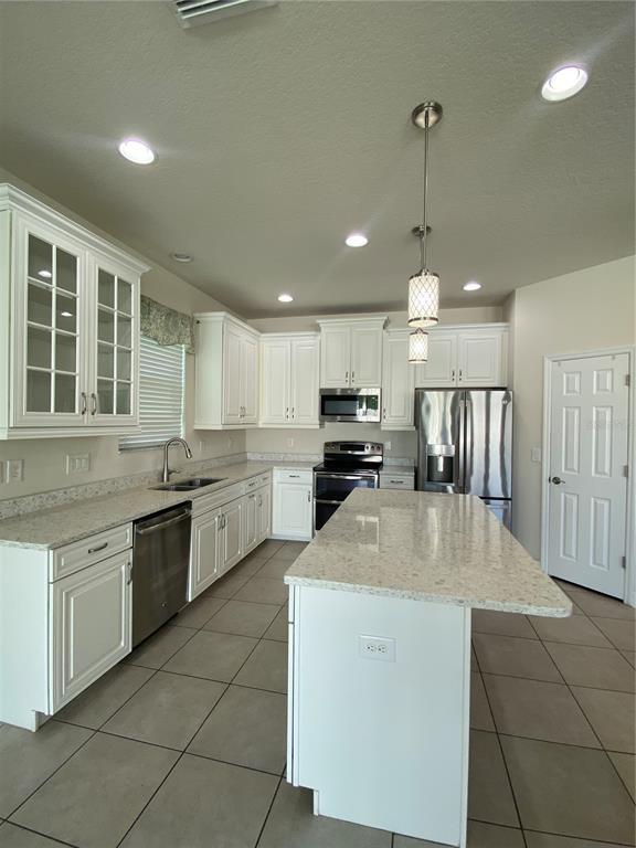 Building Photo - 33207 Whisper Pointe Dr