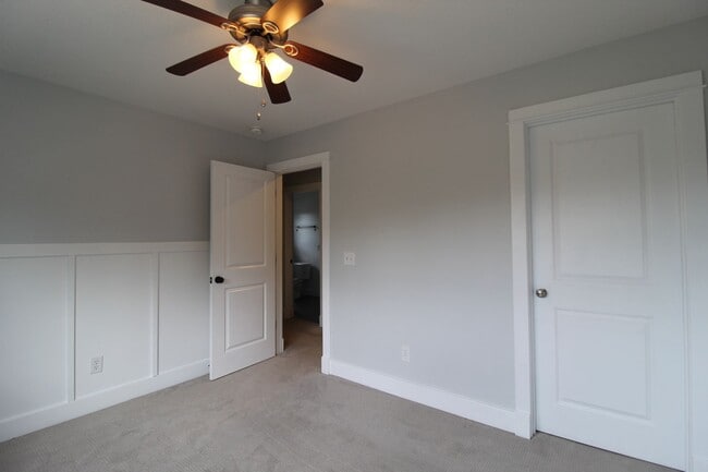 Building Photo - 3 Bedroom 2.5 Bath In Kansas City, Kansas