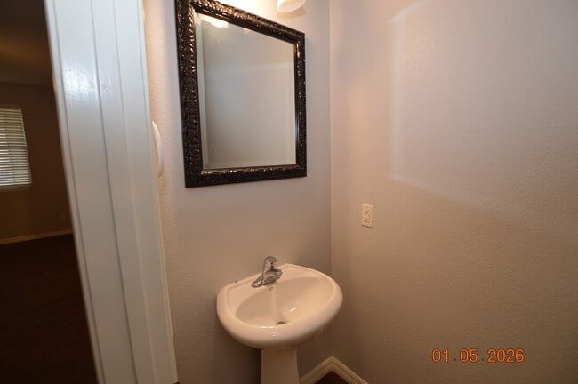 Building Photo - 7737 W Trails Village Pl