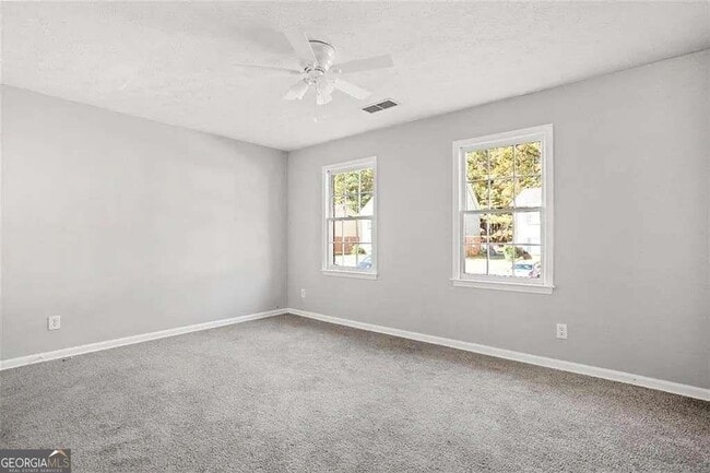 Building Photo - 5232 Ridge Forest Dr