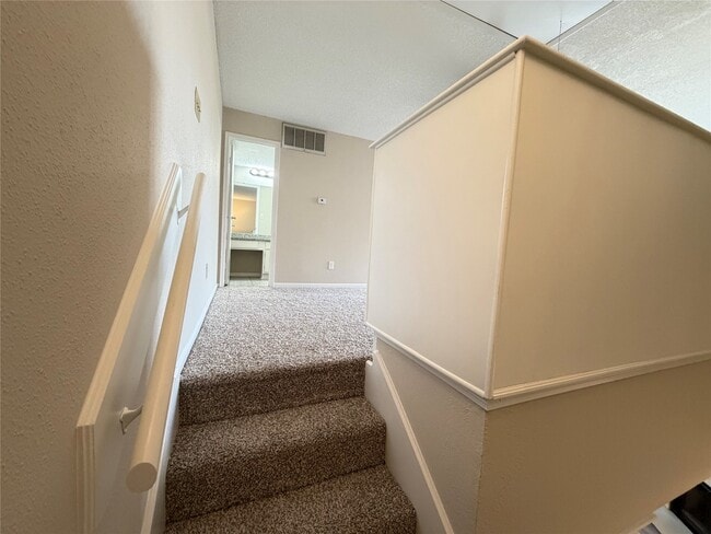 Building Photo - 1515 Sandy Springs Rd