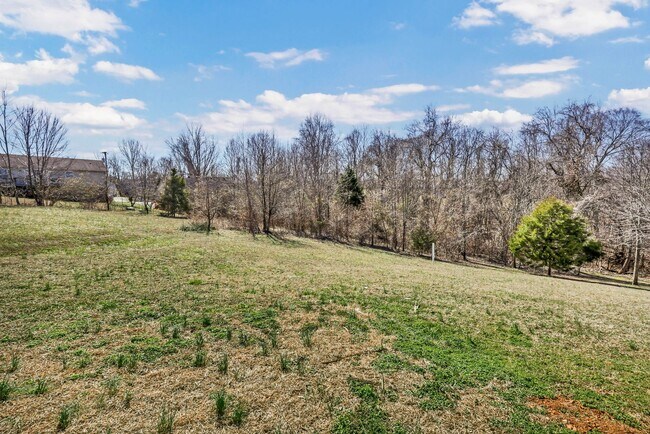 Building Photo - 1006 Bobcat Dr