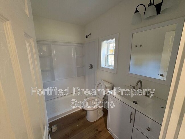 Building Photo - 5811 Uwharrie Rd