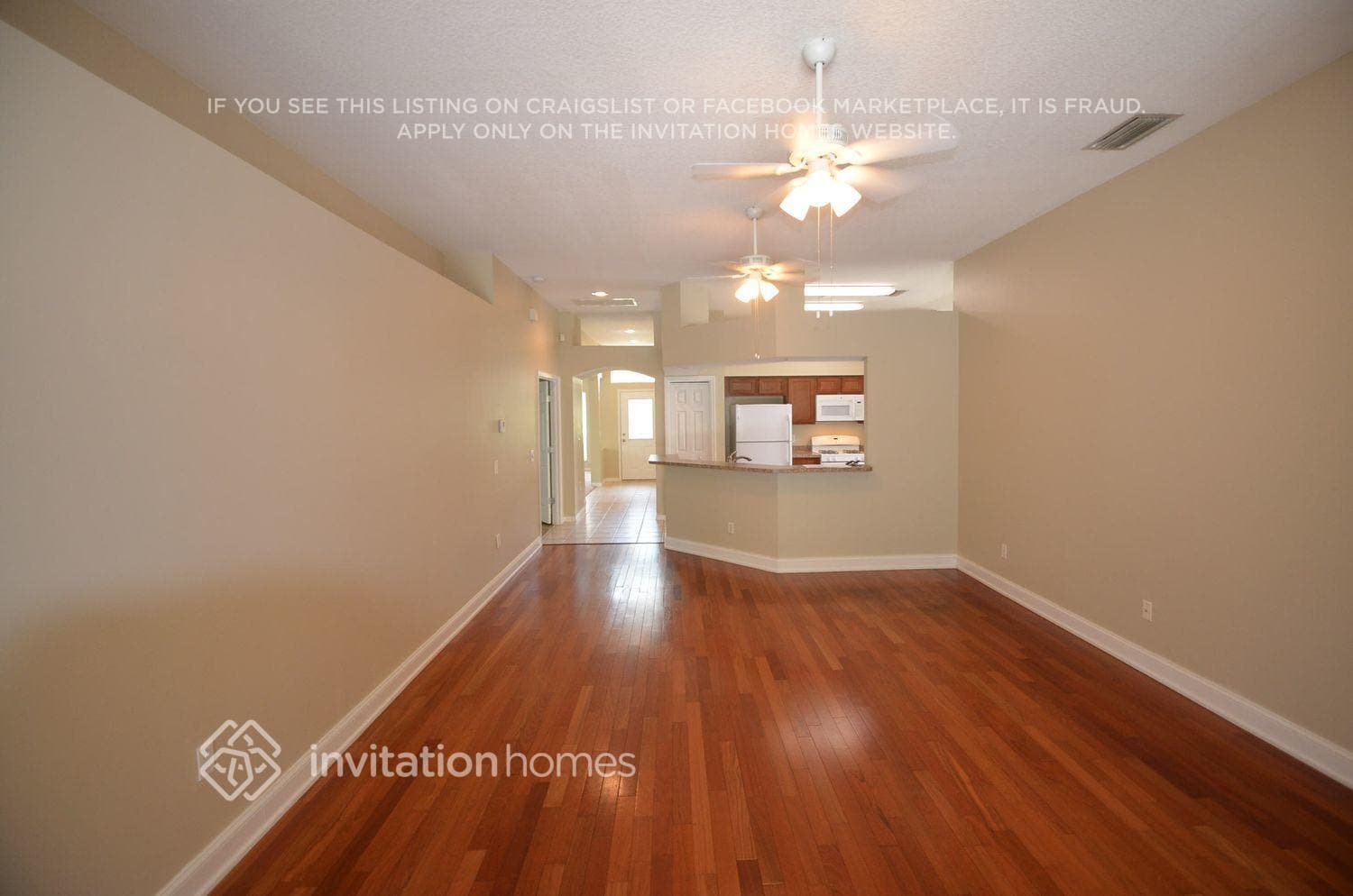 Building Photo - 1447 Baythorn Dr