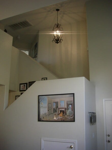 Building Photo - 9402 Santa Fe Rose Street