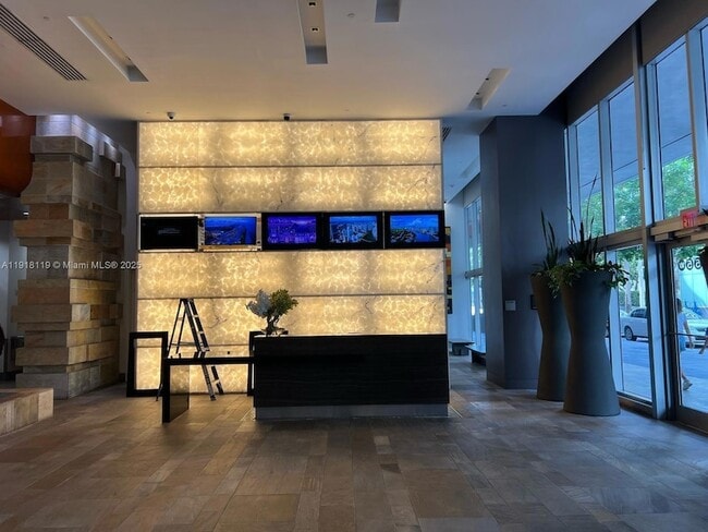 Building Photo - 55 SE 6th St