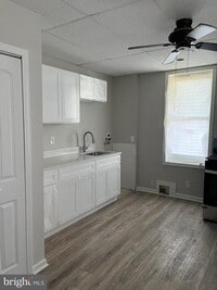 Building Photo - 1200 Glyndon Ave