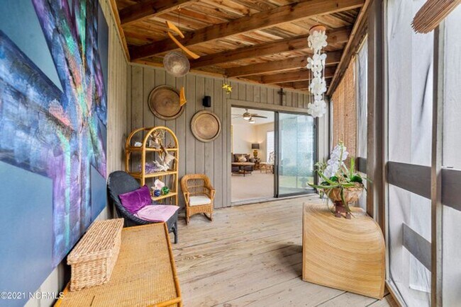 Building Photo - 6119 Harbourside Dr