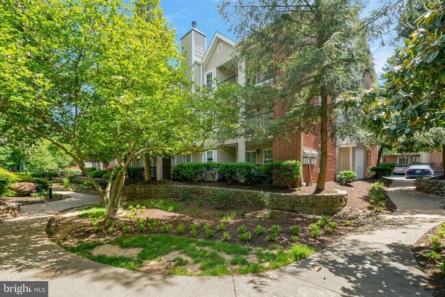 Building Photo - 3308 Wyndham Cir