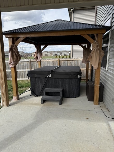 Building Photo - 4417 Hoboken Wy