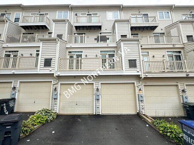 Building Photo - 9508 Walker Way