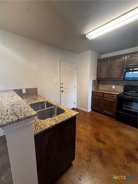Building Photo - 1803 Indian Trail