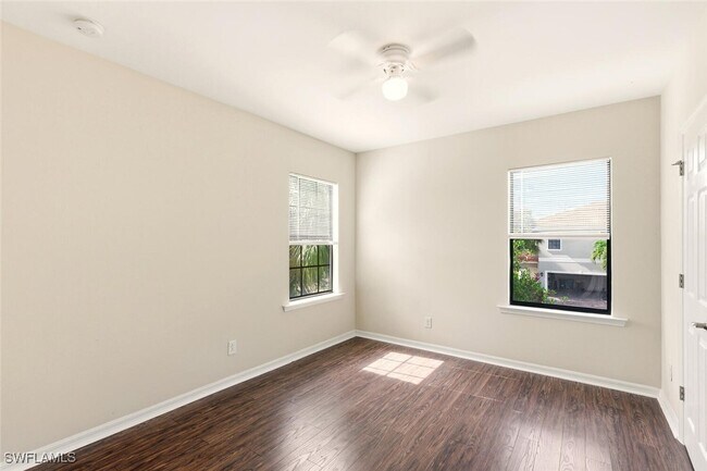 Building Photo - 14825 Sutherland Ave