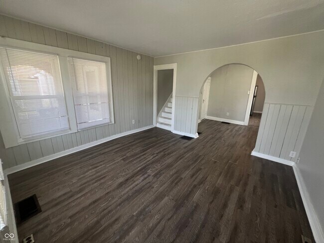 Building Photo - 4919 Orion Ave