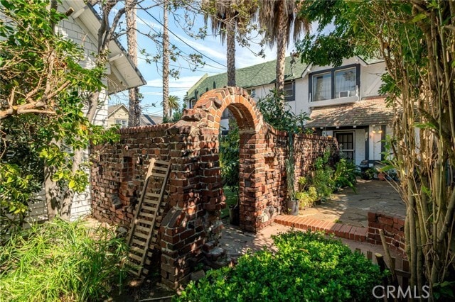 Building Photo - 534 Chestnut Ave