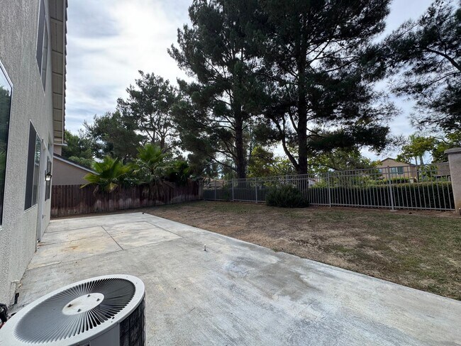 Building Photo - 3 Bedroom House in Temecula for rent
