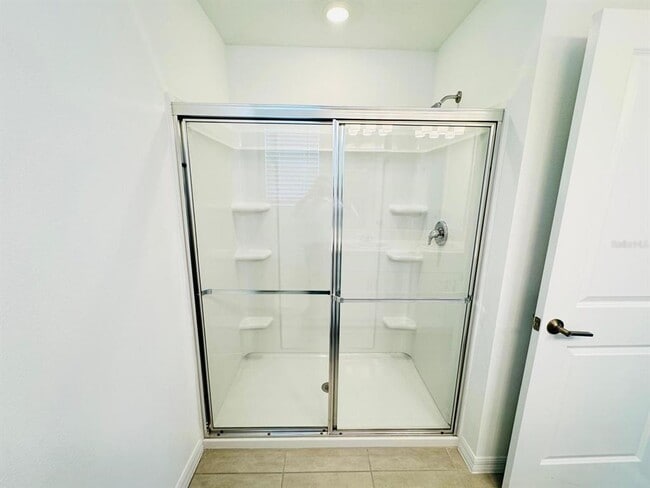 Building Photo - 3140 Skyline Lp