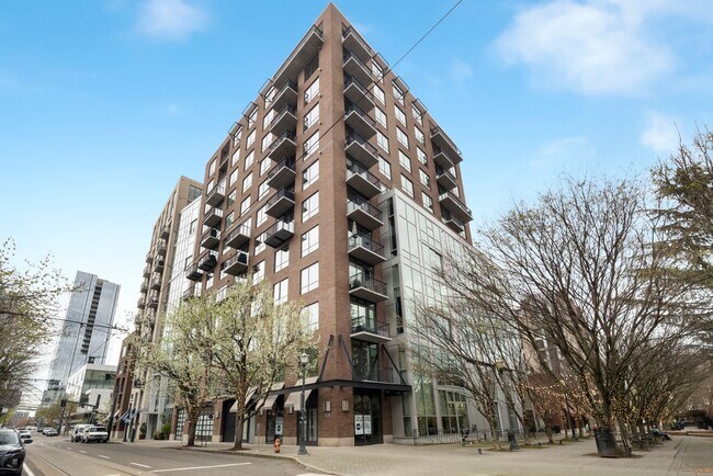 Primary Photo - 922 NW 11th Ave
