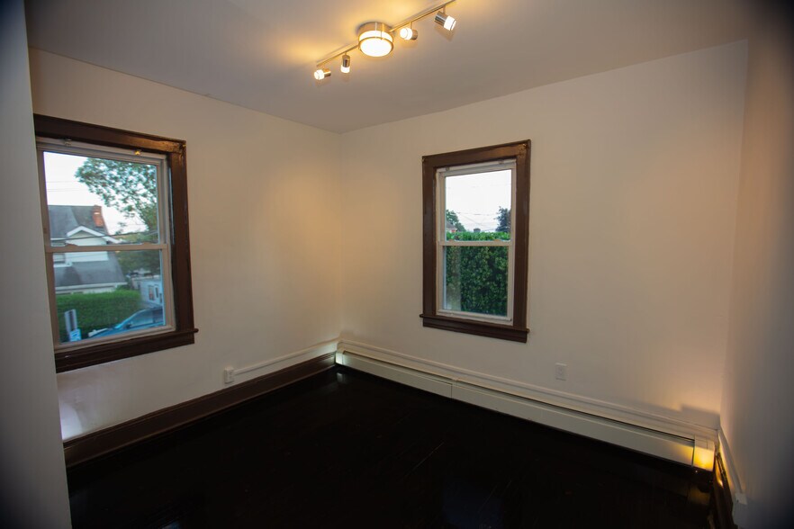 Building Photo - 86 Edgewood Ave