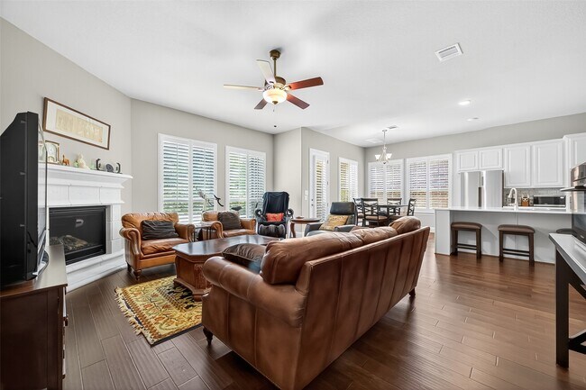 Building Photo - 14 Cottage Glen Ln