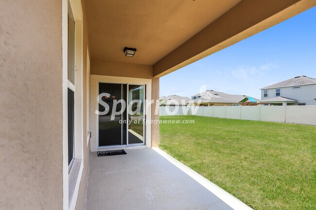 Building Photo - 18840 Deer Tracks Loop