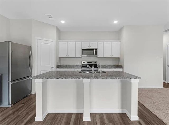 Building Photo - 2012 Prairie Ln