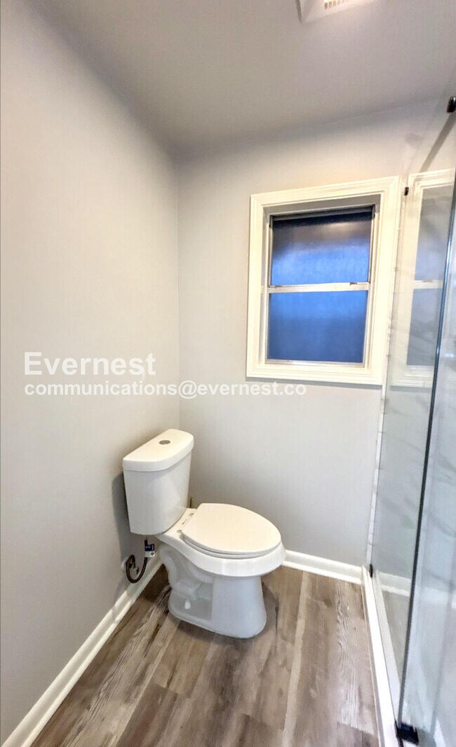 Building Photo - PROMO: Get $500 off the first month’s rent when you sign the lease today!! / Spacious Home with G...