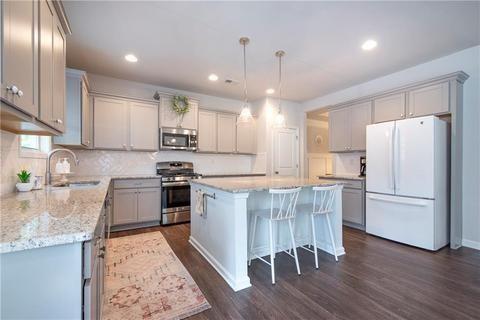 Building Photo - 9095 Maple Run Trail