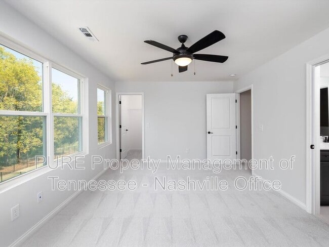 Building Photo - 631 Silva Ln
