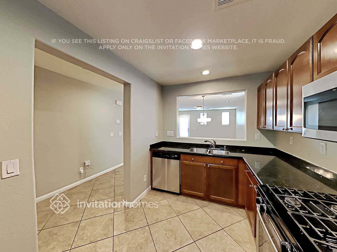 Building Photo - 10639 Gibbous Moon Dr