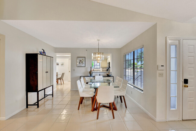 Building Photo - 15814 Loch Maree Ln