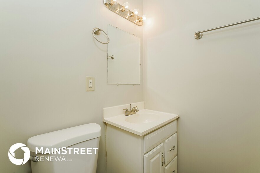 Building Photo - 2246 Ralston Ave