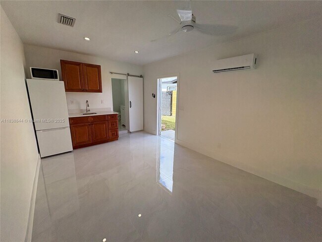 Primary Photo - 29904 SW 148th Ave