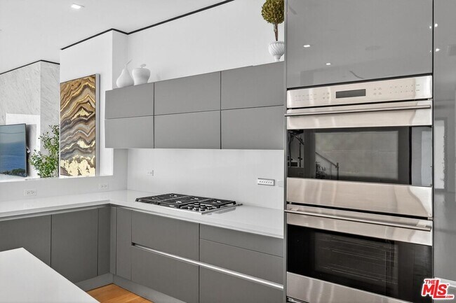 Building Photo - 17816 Porto Marina Way