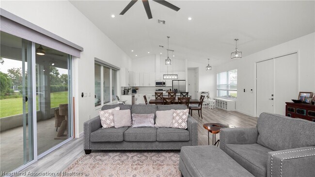 Building Photo - 5133 Angelo Cir