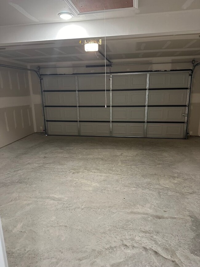 Building Photo - Three Bedroom | Two Bath Home in Maumelle!