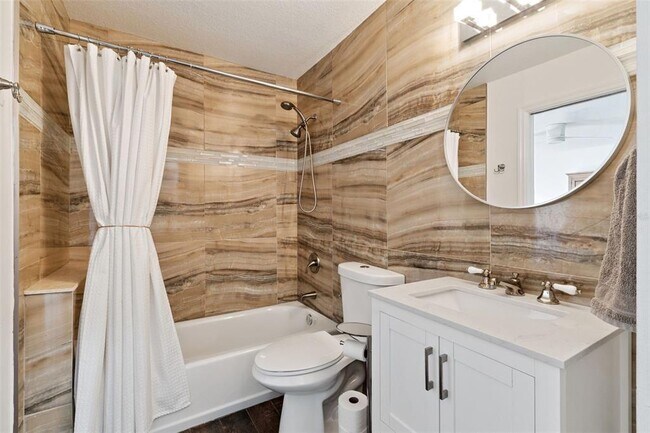 Building Photo - 132 Burks Cir