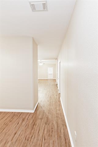 Building Photo - 4009 Hidden Meadow Ct