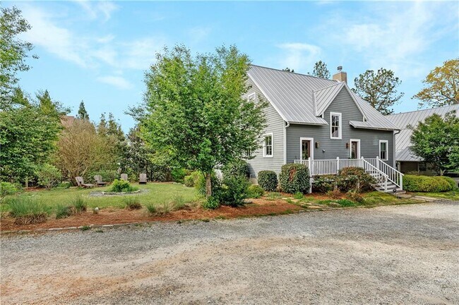 Building Photo - 1000 Loliver Ln