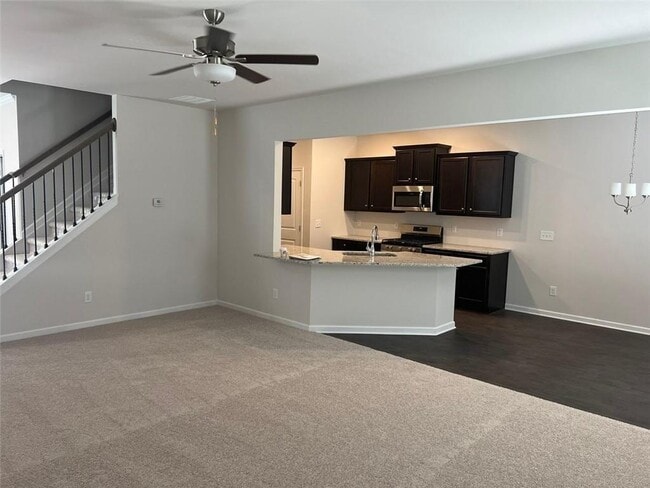 Building Photo - 127 Berry Dr